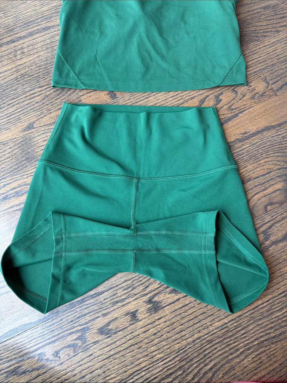 Matching Set Lululemon Align Tank & Align Shorts 5” Everglade Green EUC - Picture 9 of 17